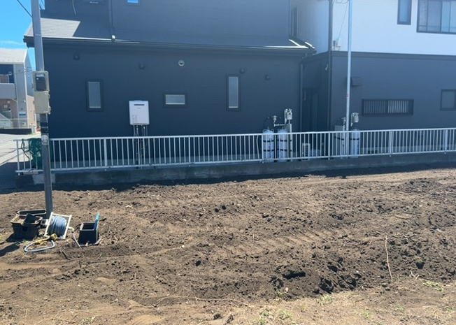 【外観】 | 土地の面積＝住宅面積ではありません。建ぺい率の問題などで、土地のある場所によって住宅を建てられる面積は限られています。高さもしかり、「土地」という言葉の中には、建築条件も含まれると考えておきましょう。