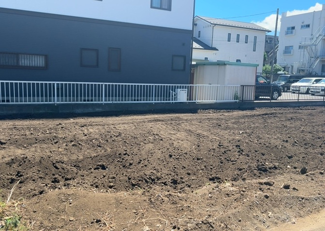 【外観】 | 物件の詳細については、現地を見てわかること以外に、役所や法務局などで調べないとわからないことがあります。そのため、現地に行く場合は、もしこの物件を買ったらどのような生活ができるかをイメージしましょう。