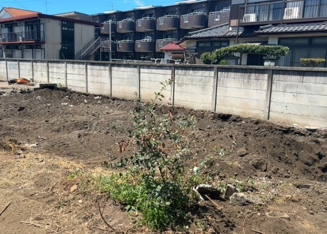 【外観】 | 物件の詳細については、現地を見てわかること以外に、役所や法務局などで調べないとわからないことがあります。そのため、現地に行く場合は、もしこの物件を買ったらどのような生活ができるかをイメージしましょう。