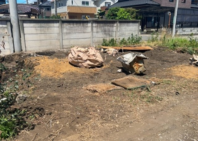 【外観】 | 土地の面積＝住宅面積ではありません。建ぺい率の問題などで、土地のある場所によって住宅を建てられる面積は限られています。高さもしかり、「土地」という言葉の中には、建築条件も含まれると考えておきましょう。