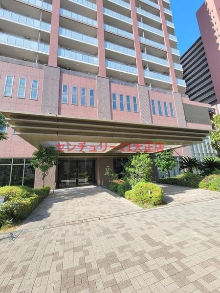 阿波座ライズタワーズ　フラッグ４６ＯＭＰタワーのエントランス