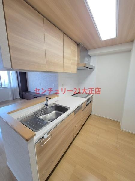 阿波座ライズタワーズ　フラッグ４６ＯＭＰタワーのキッチン
