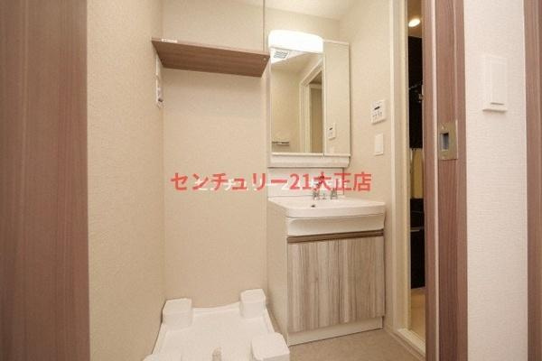 レジュールアッシュアーバンイールの洗面所