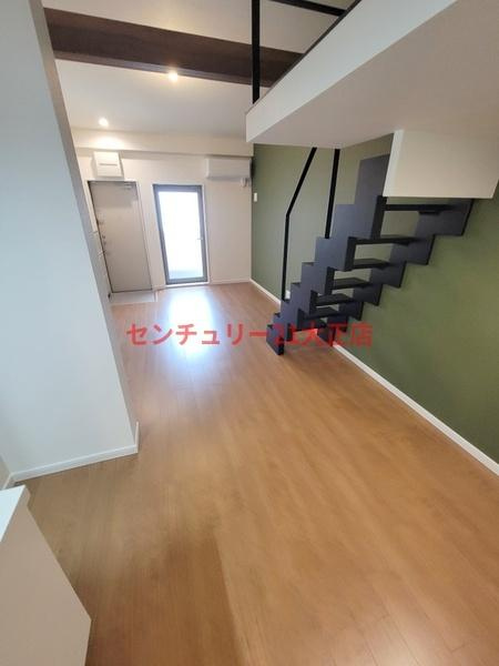 Nesta　Residence大正の洋室