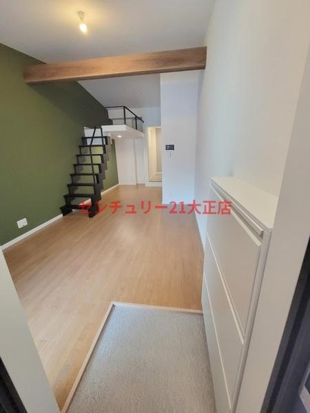Nesta　Residence大正の玄関