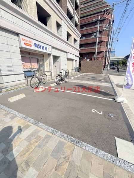 パークフラッツ弁天町駅前の駐車場