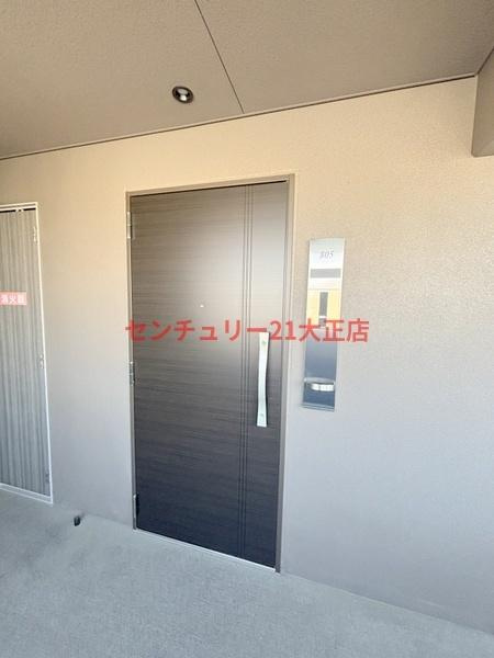 パークフラッツ弁天町駅前の玄関