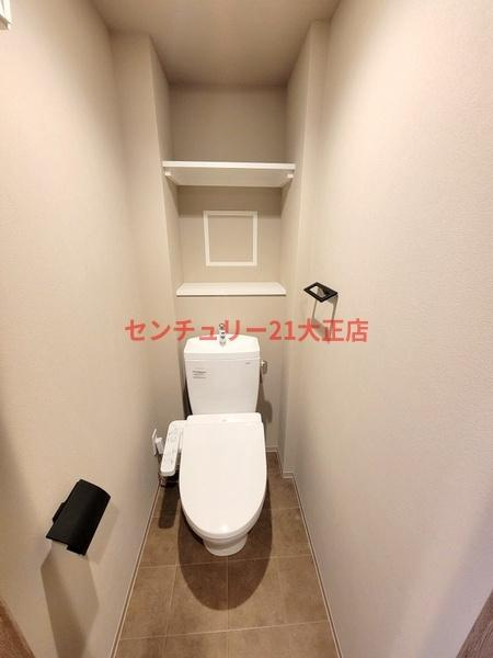 Louis Residence 弁天町のトイレ|★温水洗浄暖房便座付き★