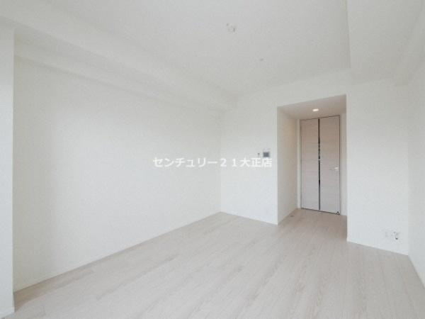 サムティ夕凪LUKSUSの洋室