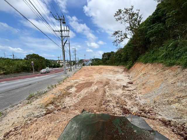 名護市中山の外観