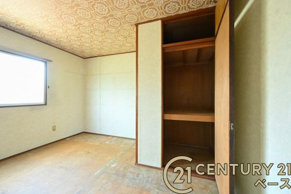 生駒郡平群町竜田川３丁目の中古一戸建の収納