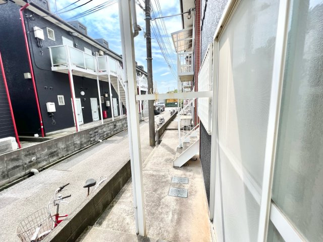 サン若松２号館のバルコニー