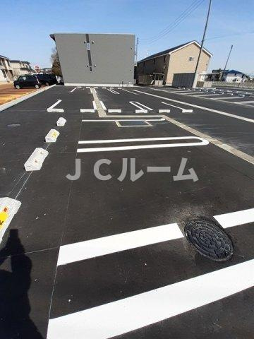 グランメゾンＳＳ１の駐車場