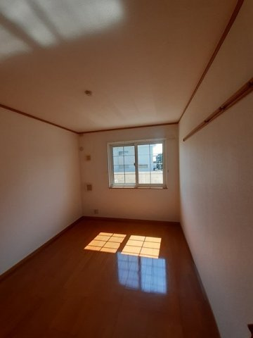 【洋室】 | カームリーハウス