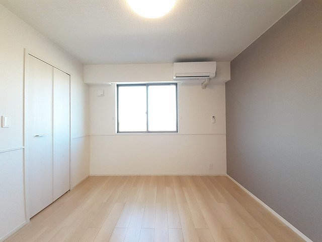 富山市八尾町井田のアパートの内装