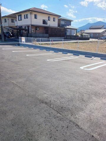 サニートロン福住　２の駐車場