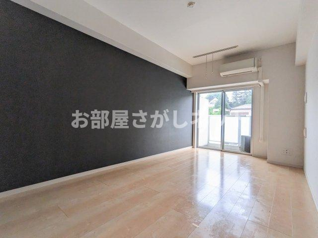ジーベック高田馬場の居間・リビング