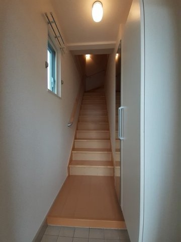 プレッソの玄関