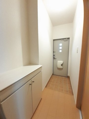 イハナＢの玄関