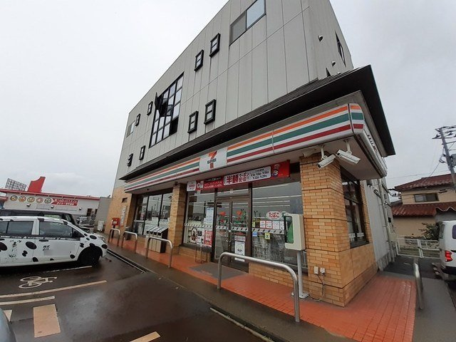 ファイン　プレッソの周辺|セブンイレブン泰平橋店まで450m