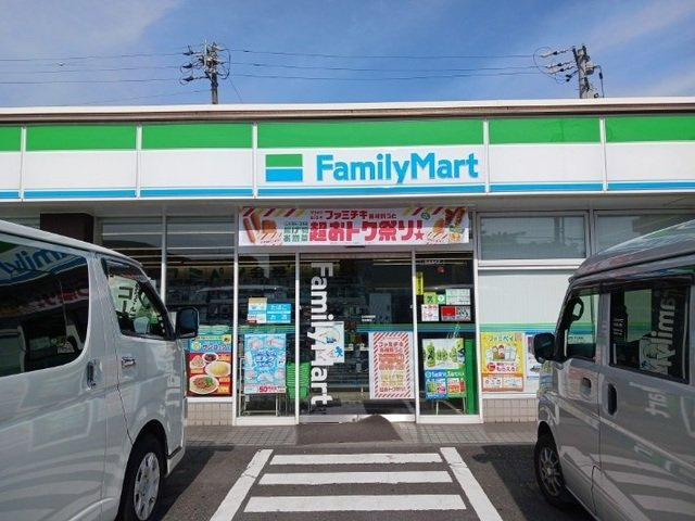 西中コーポの周辺|ファミリーマートまで95m