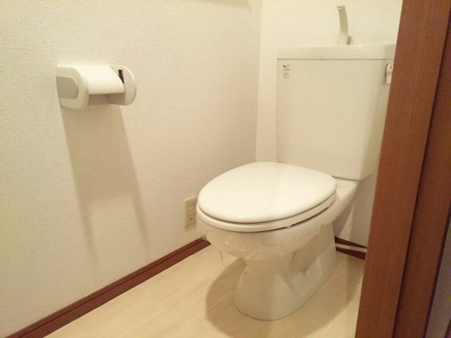 メゾンエトワールのトイレ