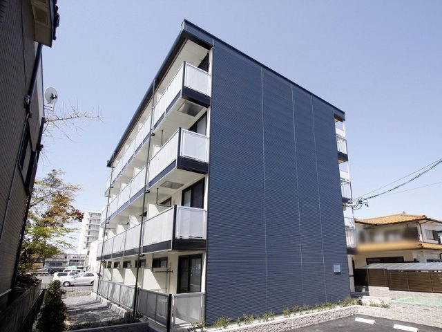 レオパレス東長田の外観