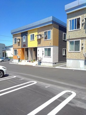 ルーマ　フォンテ　Ａの駐車場