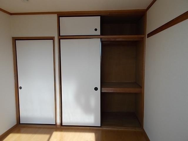 エルディム笹島の収納