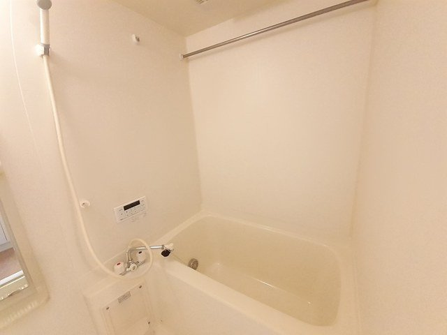 アンソレイエⅡの浴室