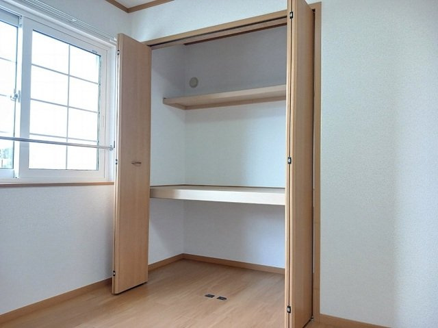 アンソレイエⅡの収納