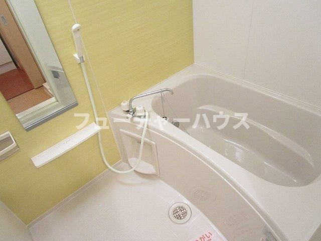 カーサ府中　Ⅰの浴室|落ち着いた空間のお風呂です