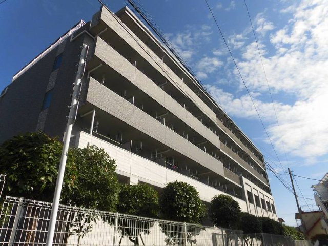 昭島コートエレガンスＦの外観