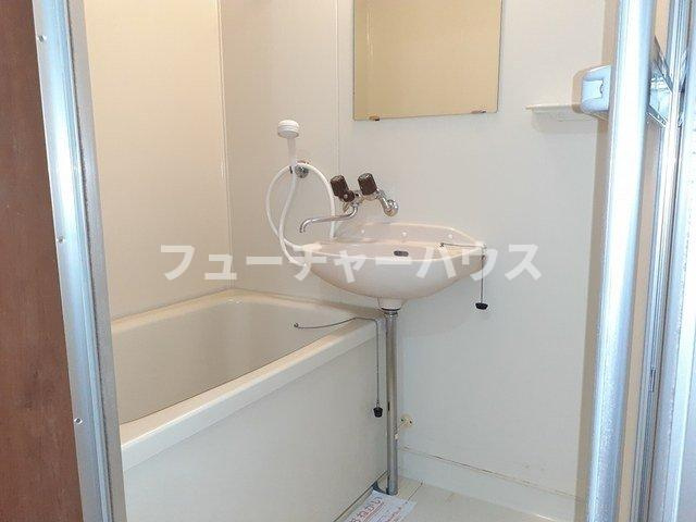 仲屋コーポ諏訪の浴室