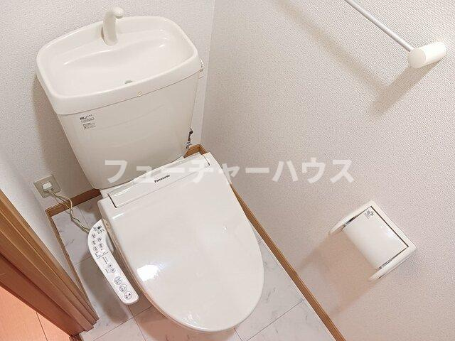 オーセント赤塚のトイレ