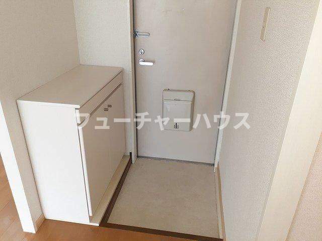 谷津コーポの玄関