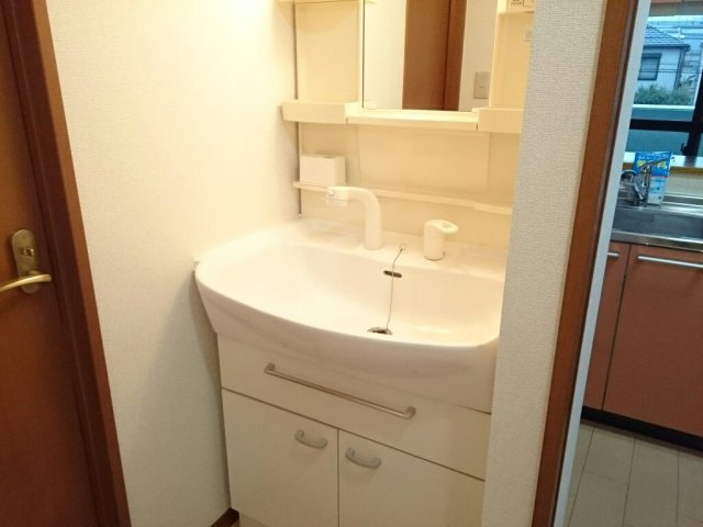 メゾンエトワールの洗面所
