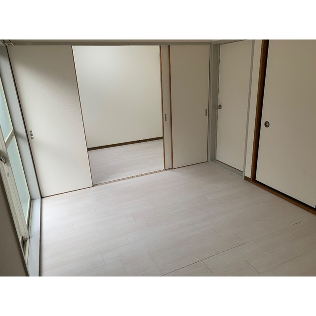 サン若松２号館の内装