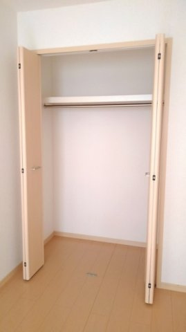 ソレイユ　ドゥ　Ｆの収納