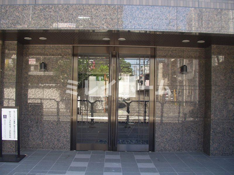 ルーブル多摩川参番館のエントランス