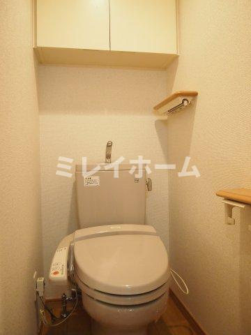ルーブル多摩川参番館のトイレ|同建物内、別のお部屋の参考写真になります。