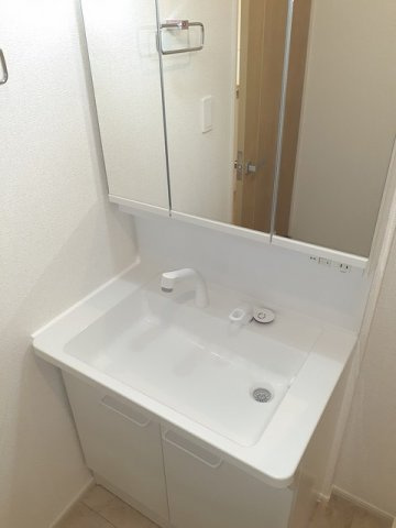 ジェネシスⅢの洗面所