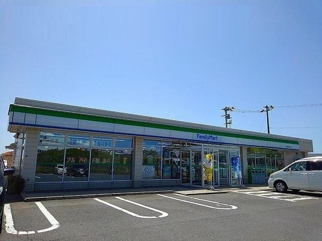 ＦｅｅＬ’ｓの周辺|ファミリーマート 御所野湯本店まで500m