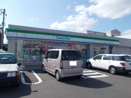 エム．ジョワイユⅡの周辺|ファミリーマート福井和田一丁目まで600m