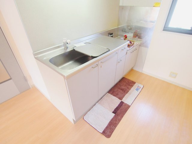 シャルム中野　A棟のキッチン