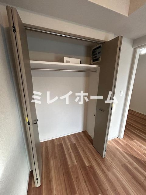 クレヴィアリグゼ西馬込の収納|同建物内、別のお部屋の参考写真になります。