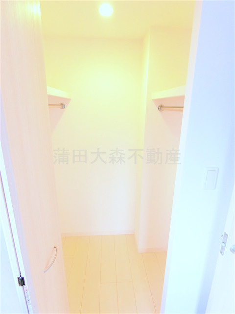 エスティム南六郷の収納|大型収納　ウォークインクローゼット