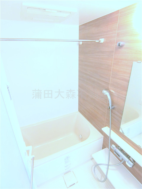 エスティム南六郷の浴室|追焚+浴室乾燥機付きのバスルーム　お風呂