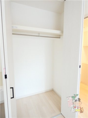 ルリエメール伊島 Bの収納