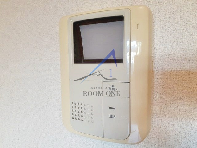 シュティル　アークのセキュリティ|モニター付きインターホンです。